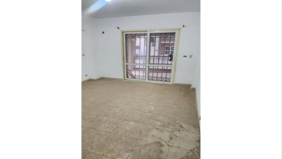 شقة فاخرة للبيع في مدينتي