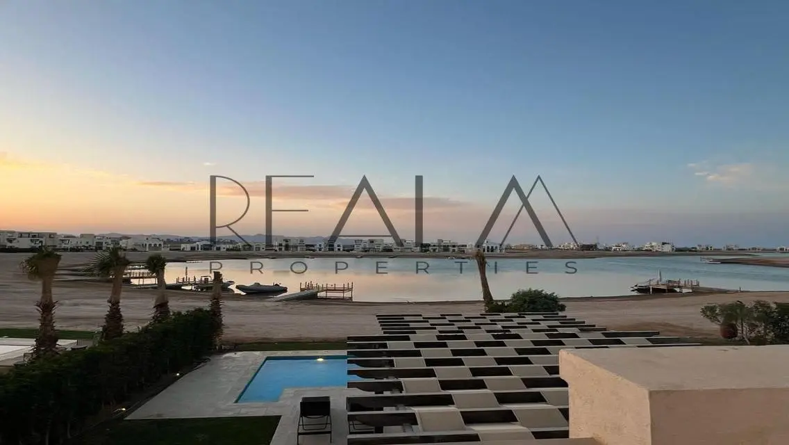Luxury Villa with Exceptional Amenities