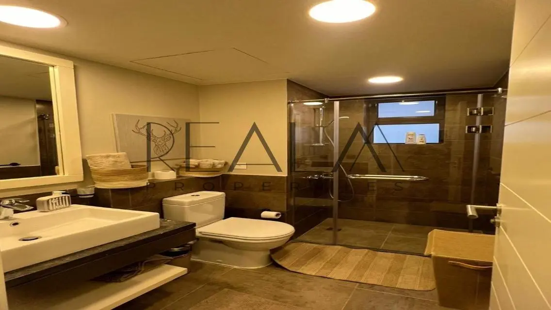 Luxury Villa with Exceptional Amenities