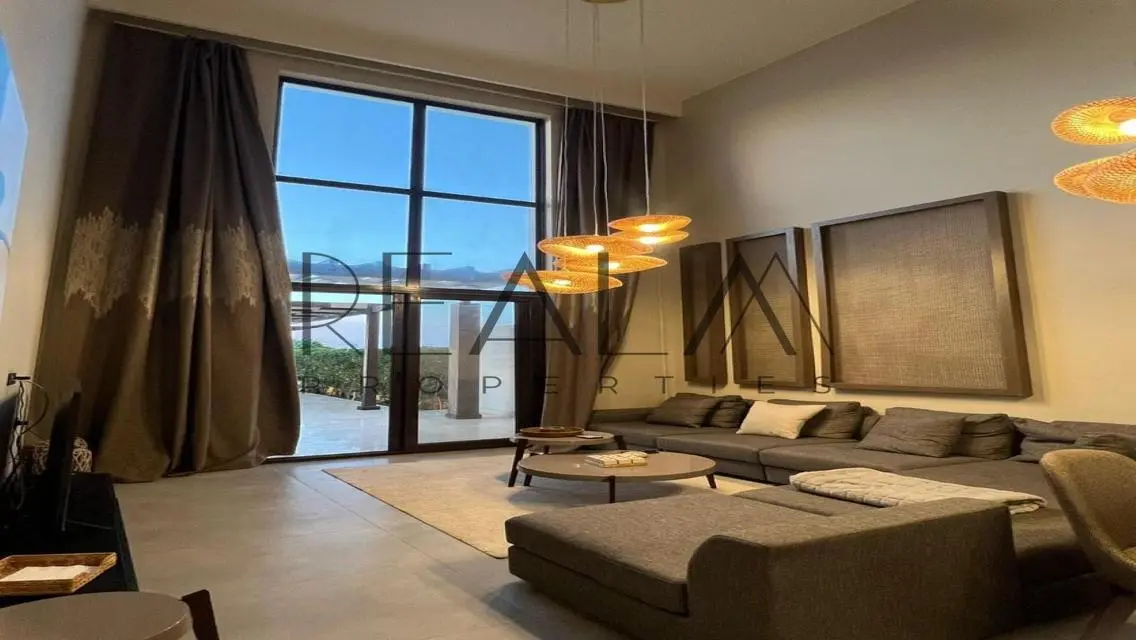 Luxury Villa with Exceptional Amenities