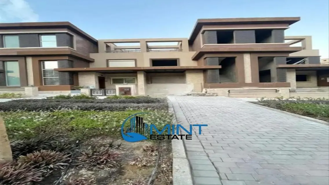 Luxury Apartment in New Giza with Full Amenities