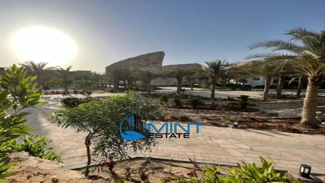 Luxury Apartment in New Giza with Full Amenities