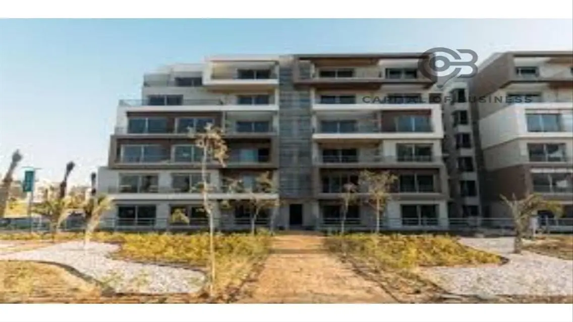 Luxury Apartment with Pool and Balcony - 300 sqm