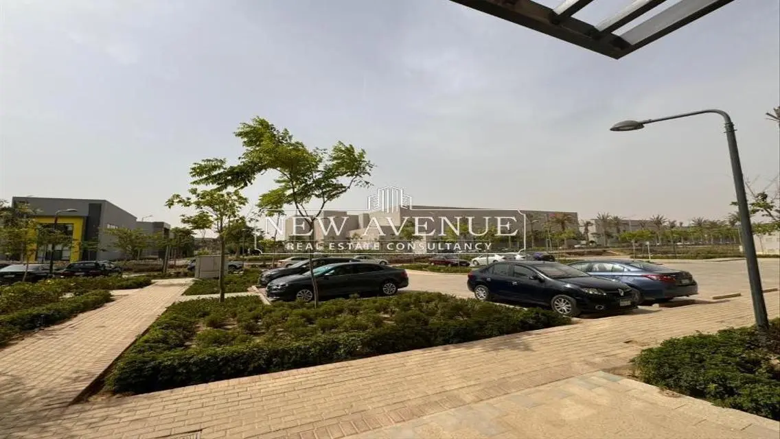 Premium Property in District 5 - 1600 Square Meters