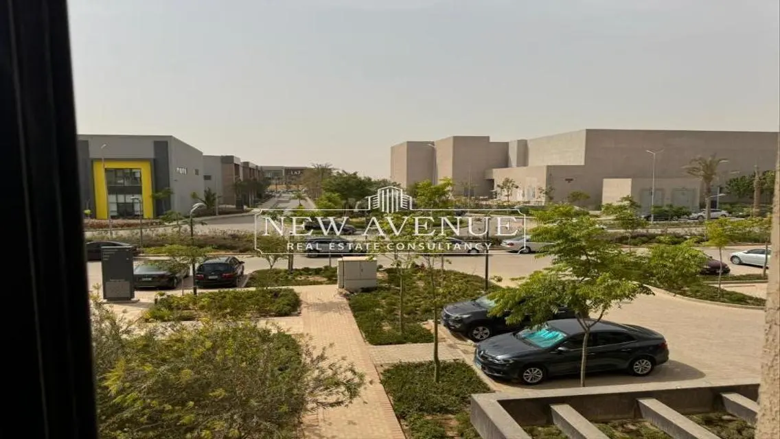 Premium Property in District 5 - 1600 Square Meters