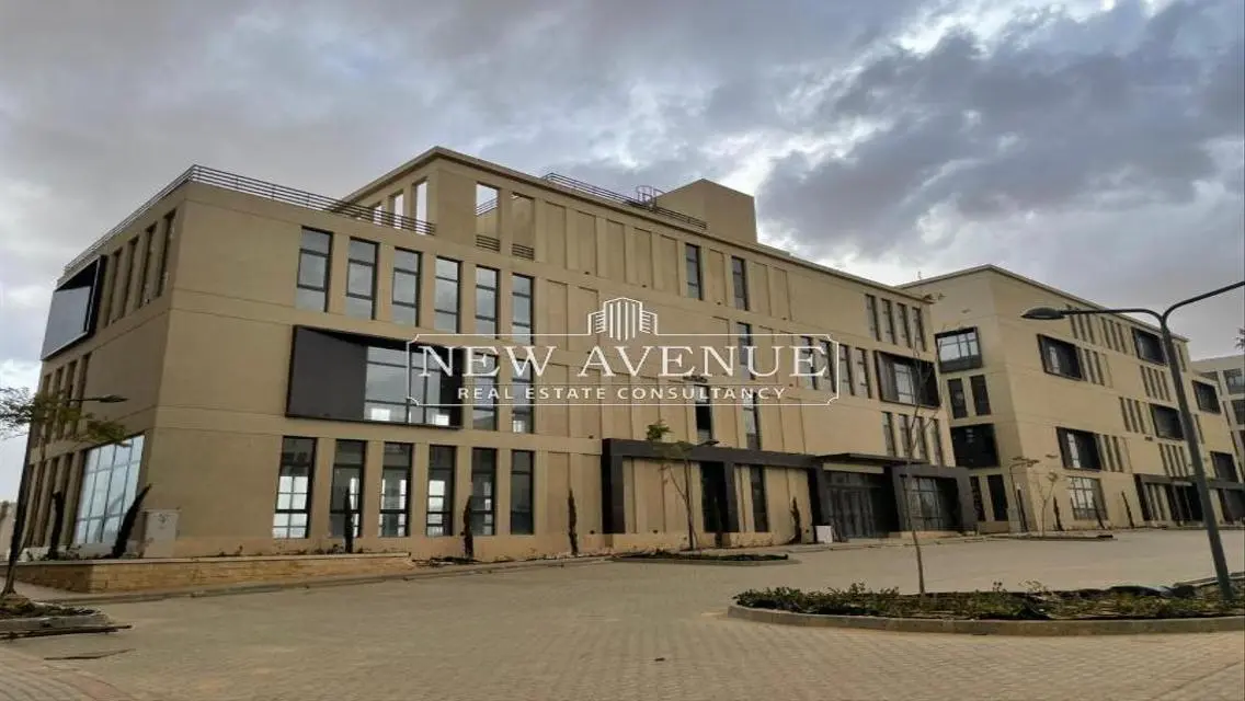 Premium Property in District 5 - 1600 Square Meters