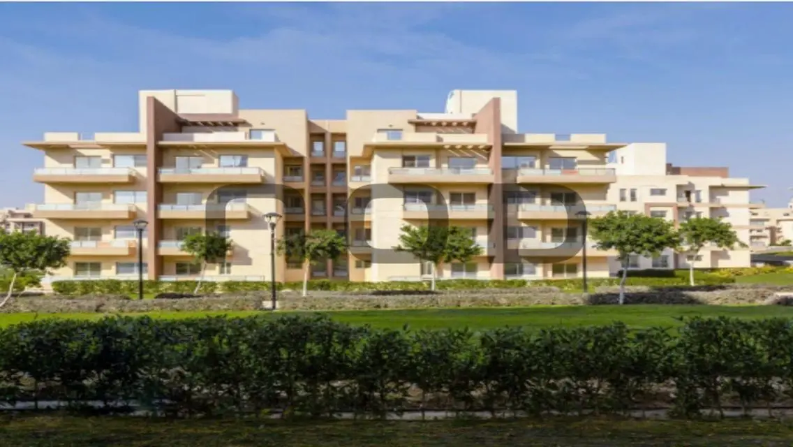 Luxury Apartment in Downtown with Lake View