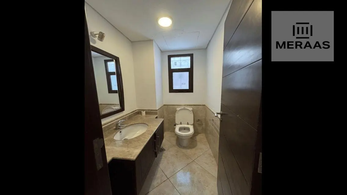 Luxurious Villa for Sale with Comprehensive Space