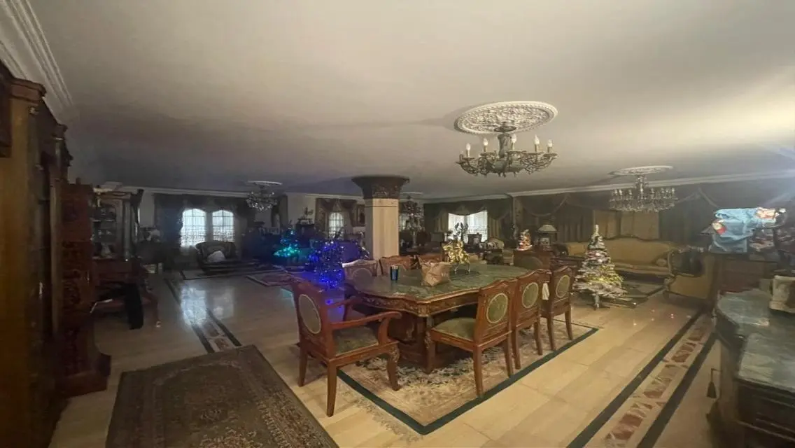Luxury Villa for Sale with Garden and Pool