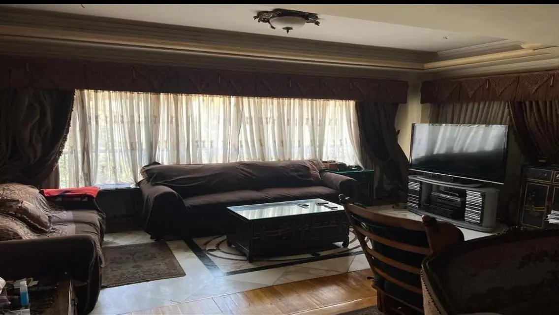 Luxury Villa for Sale with Garden and Pool