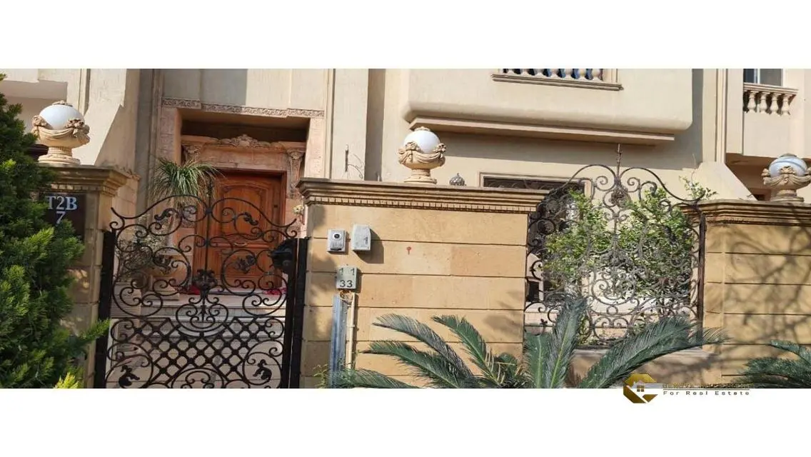 Luxury Apartment for Sale - 260 Square Meters