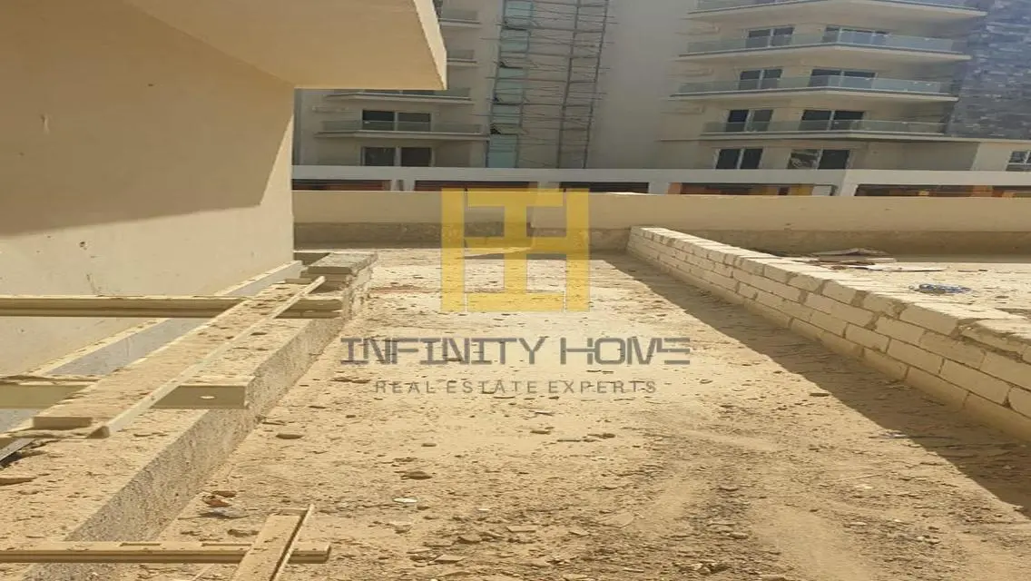 Stunning Apartment in a Vibrant Area at an Attractive Price