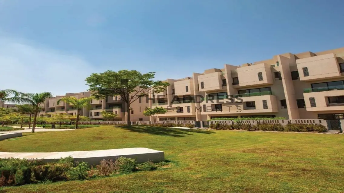 Luxurious Villa for Sale in AUC with Spacious Layout
