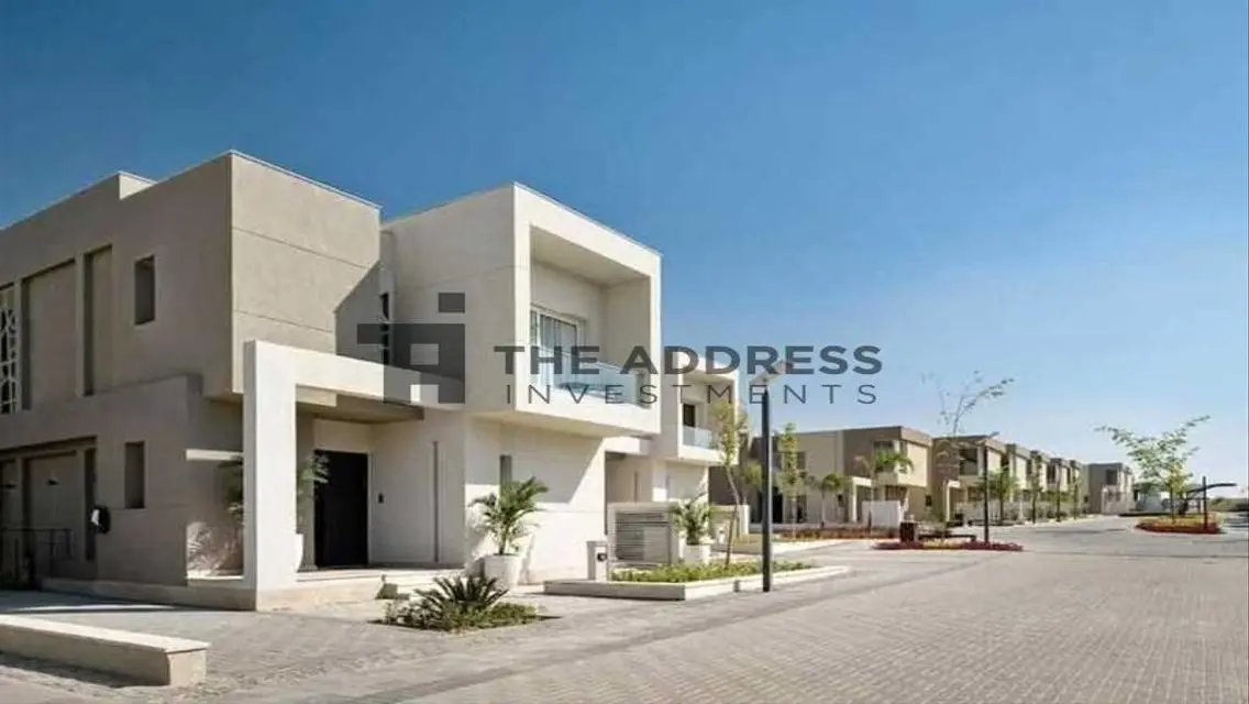 Luxurious Villa for Sale with Spacious Private Garden
