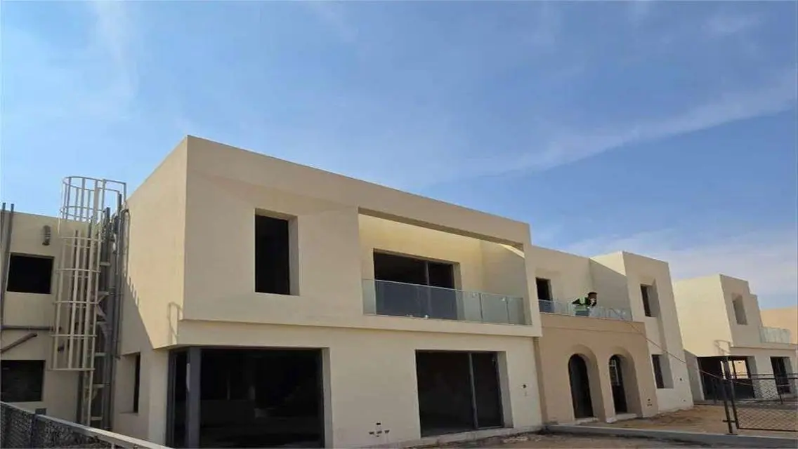Luxury Villa with Pool and Private Garden