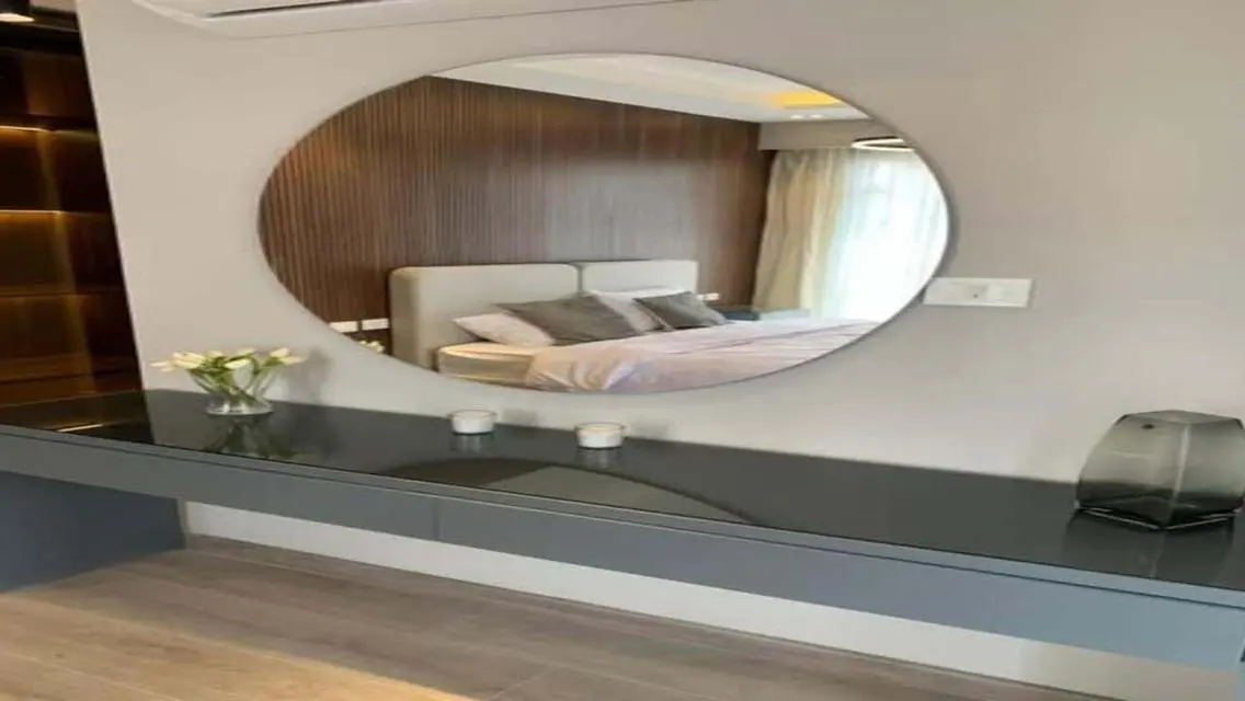 Luxury Villa for Sale with Shared Pool and Gym