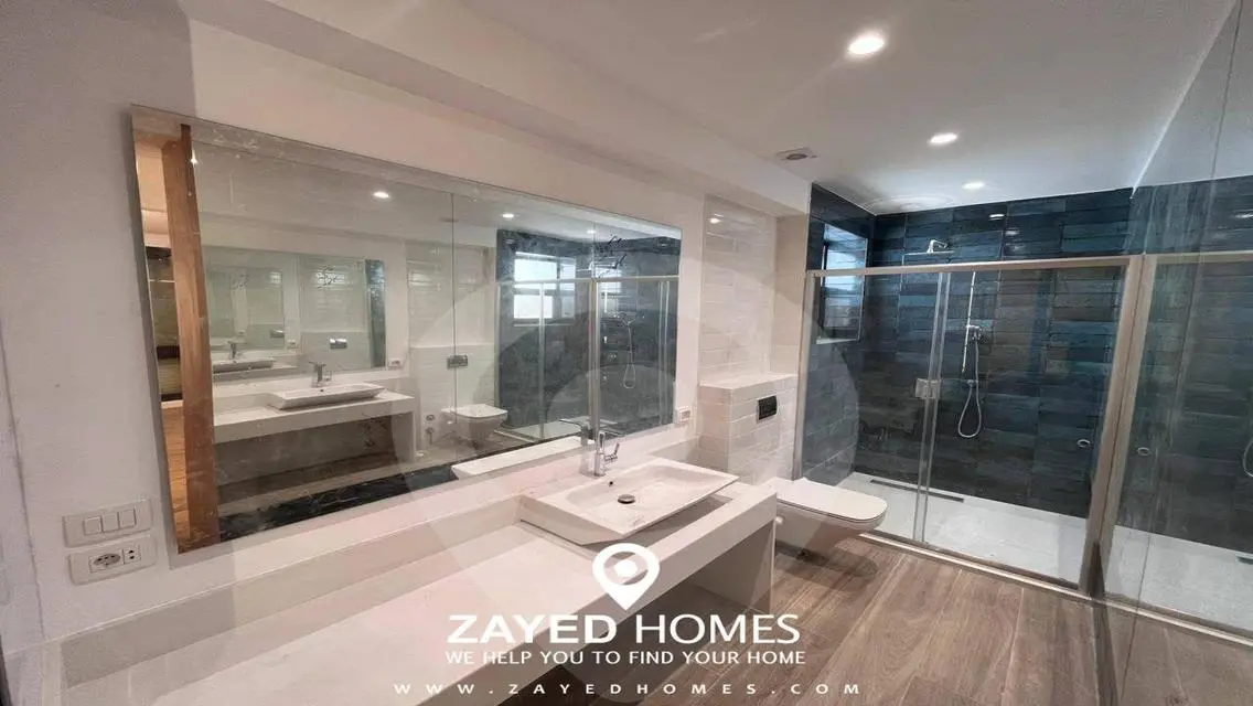 Luxury Apartment for Sale in Sodic - 3 Bedrooms and 3 Bathrooms