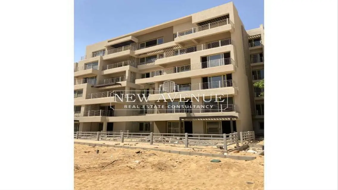 Luxury Apartment Overlooking Main Landmark at 6,750,000 EGP