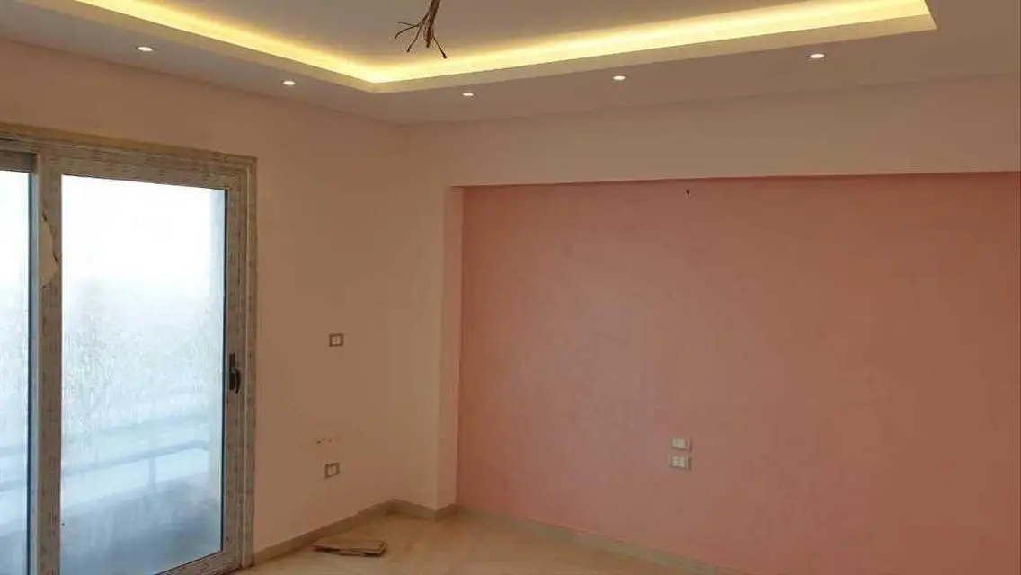 Luxury Apartment for Sale with Stunning Lake View