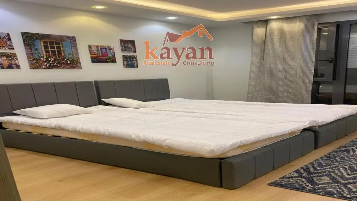 Luxurious 155 sqm Apartment in a Prime Location