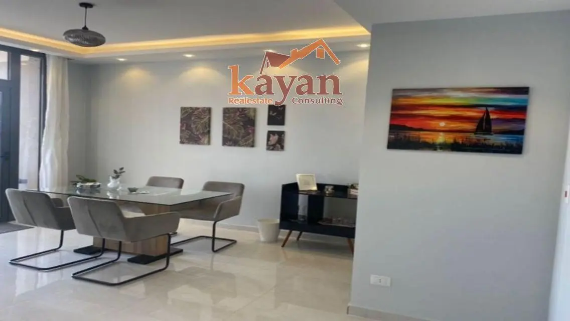 Luxurious 155 sqm Apartment in a Prime Location