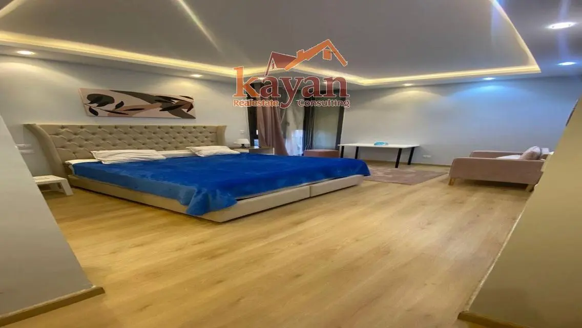 Luxurious 155 sqm Apartment in a Prime Location