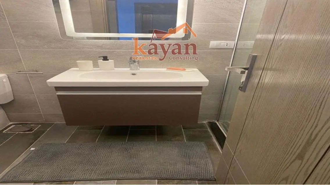 Luxurious 155 sqm Apartment in a Prime Location
