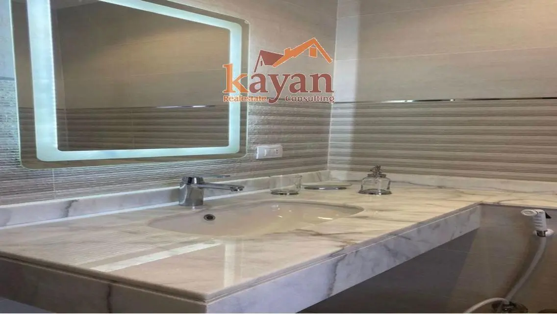 Luxurious 155 sqm Apartment in a Prime Location
