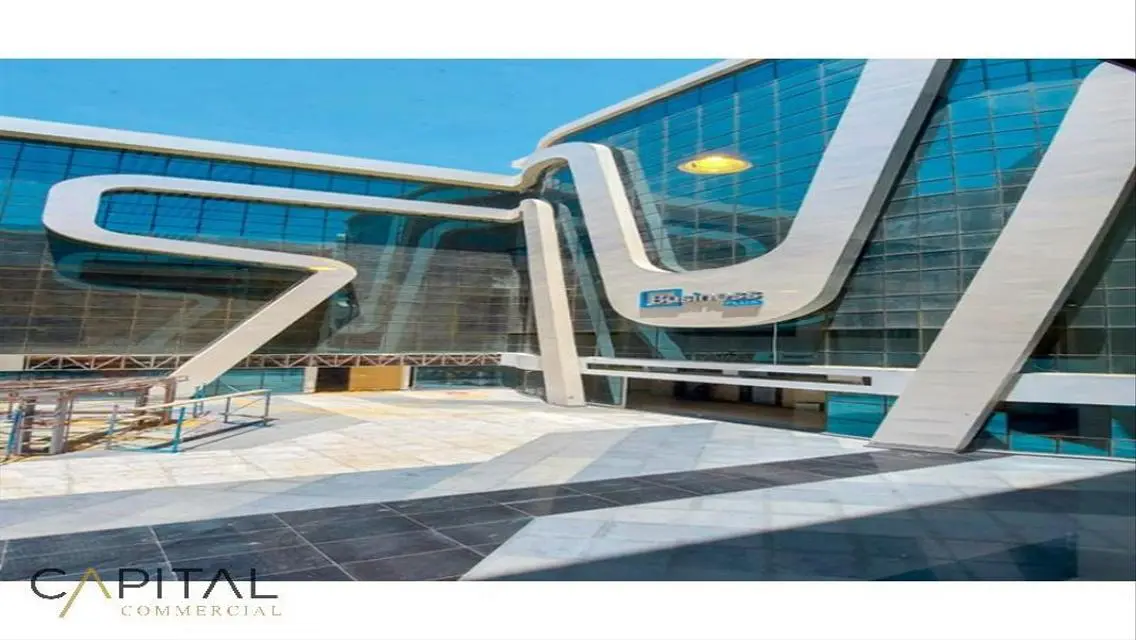Luxurious 300 sqm Office in the Heart of the City