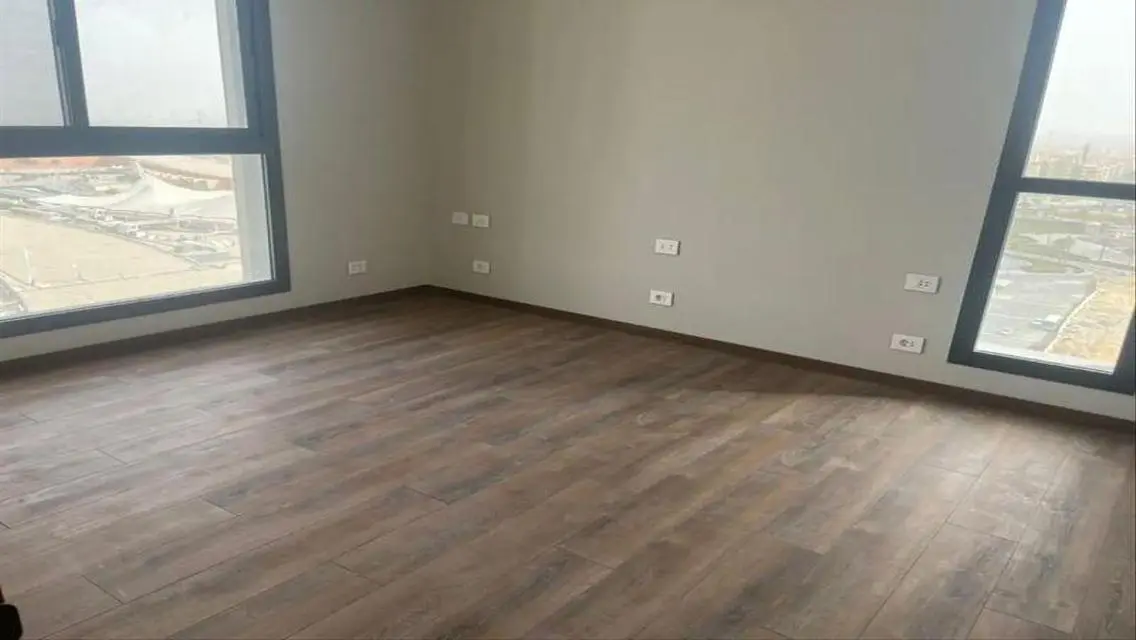 Luxury Apartment with Maid Room and Shared Pool for Sale