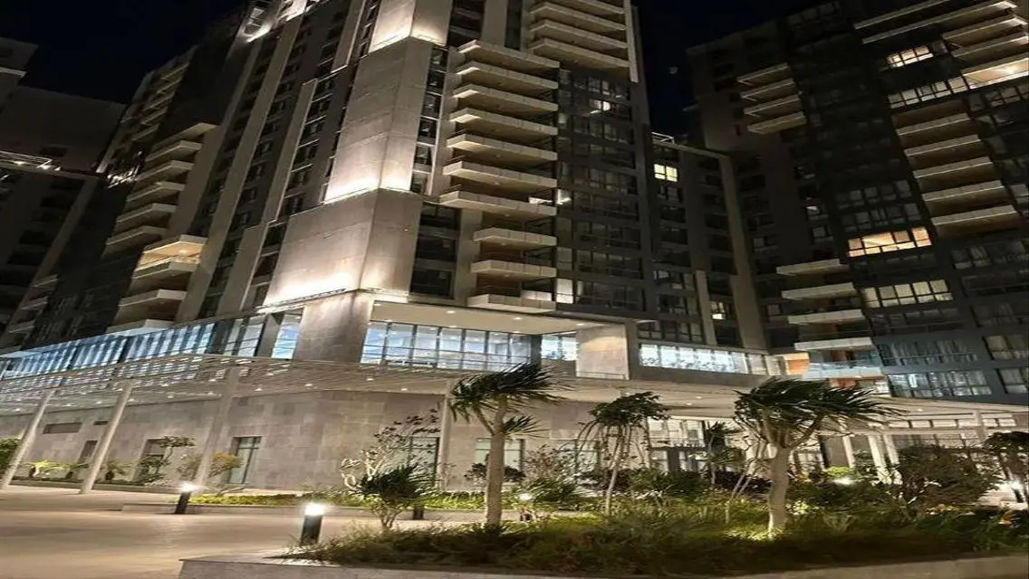 Luxury Apartment with Maid Room and Shared Pool for Sale