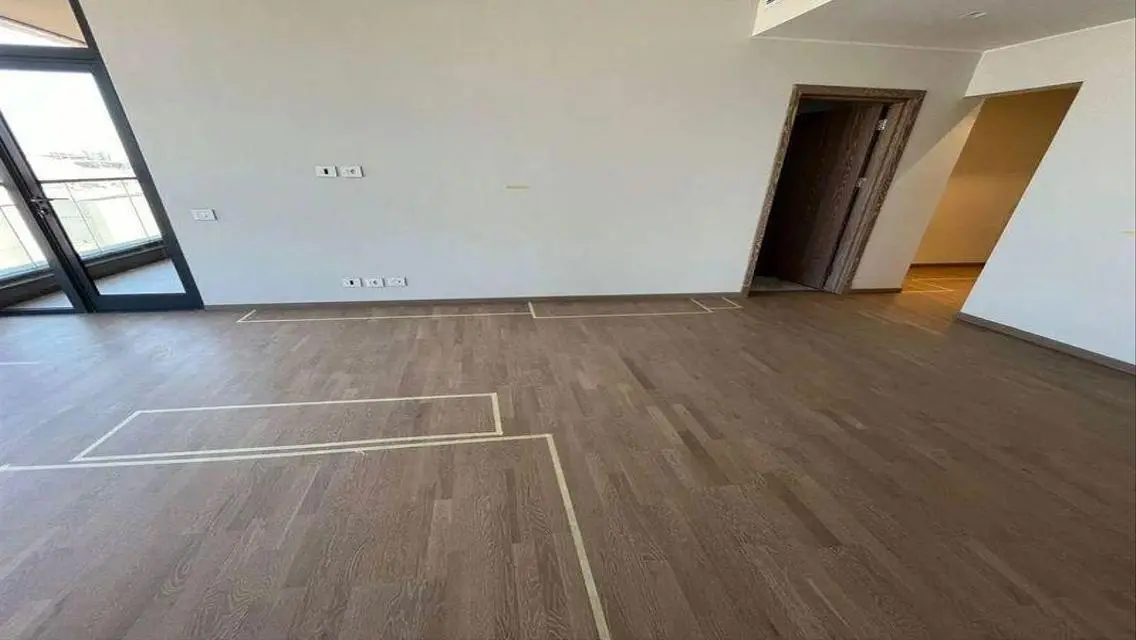 Luxury Apartment with Maid Room and Shared Pool for Sale