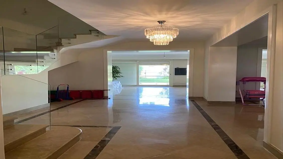 Stunning Home in Meadows Park