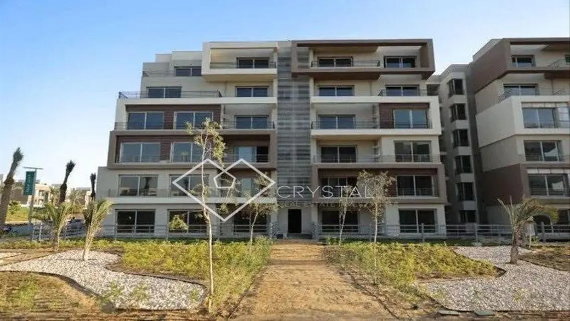 Luxurious 4-Bedroom Apartment with Spacious Layout