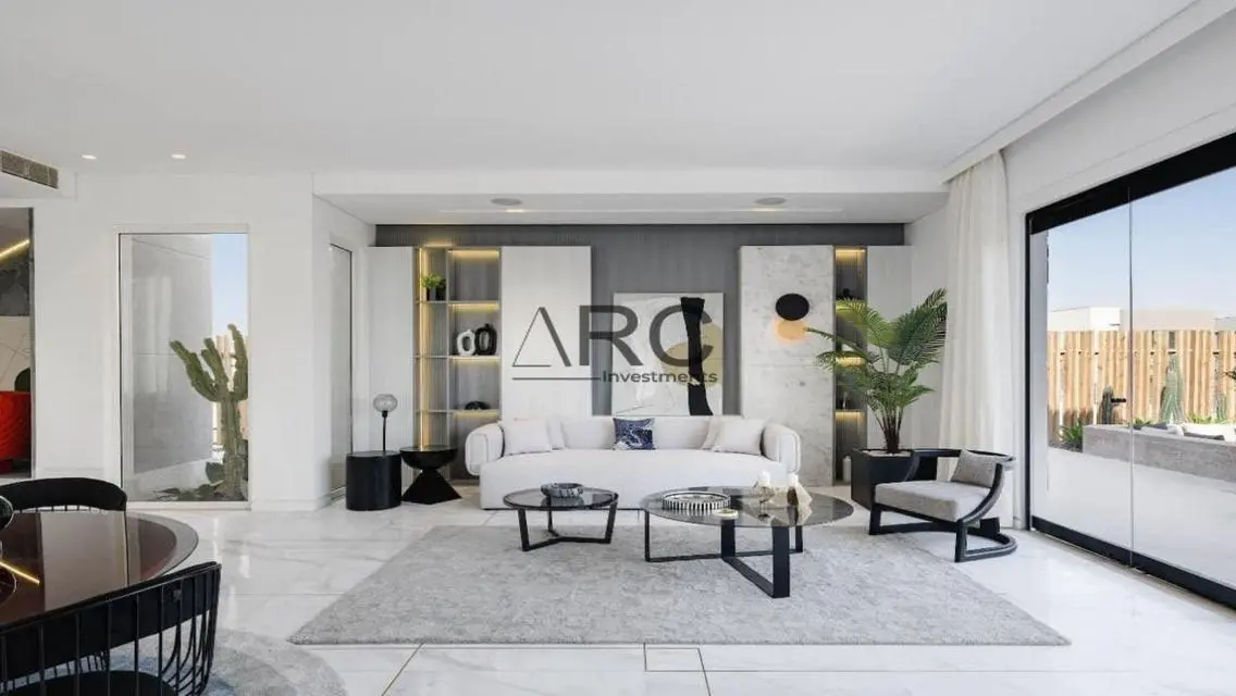 Luxury Apartment with Spacious Layout and Stunning Views
