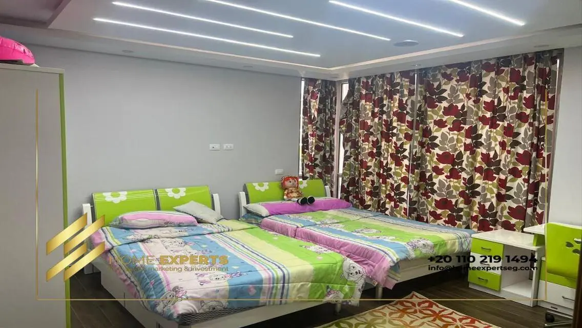 شقة مميزة للإيجار بمساحة 165 متر