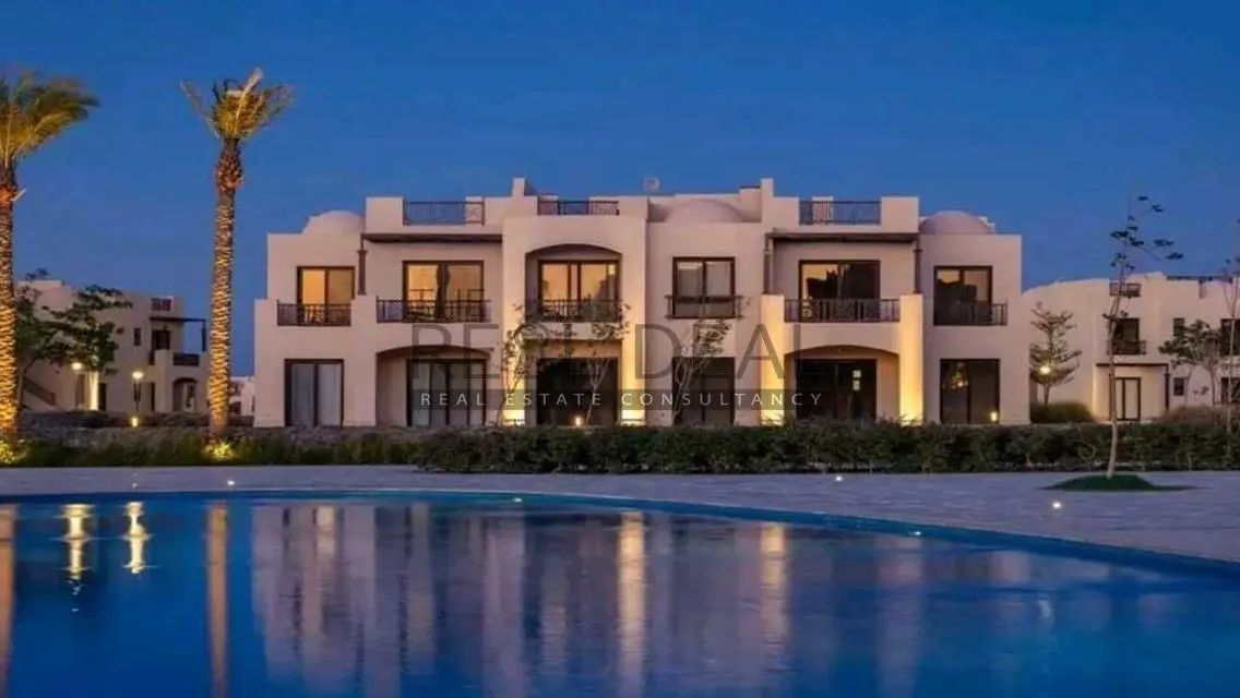 فيلا فاخرة في ماكادي هايتس - أورا سكوم