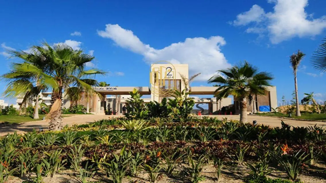 Hacienda White - Unique Investment Opportunity