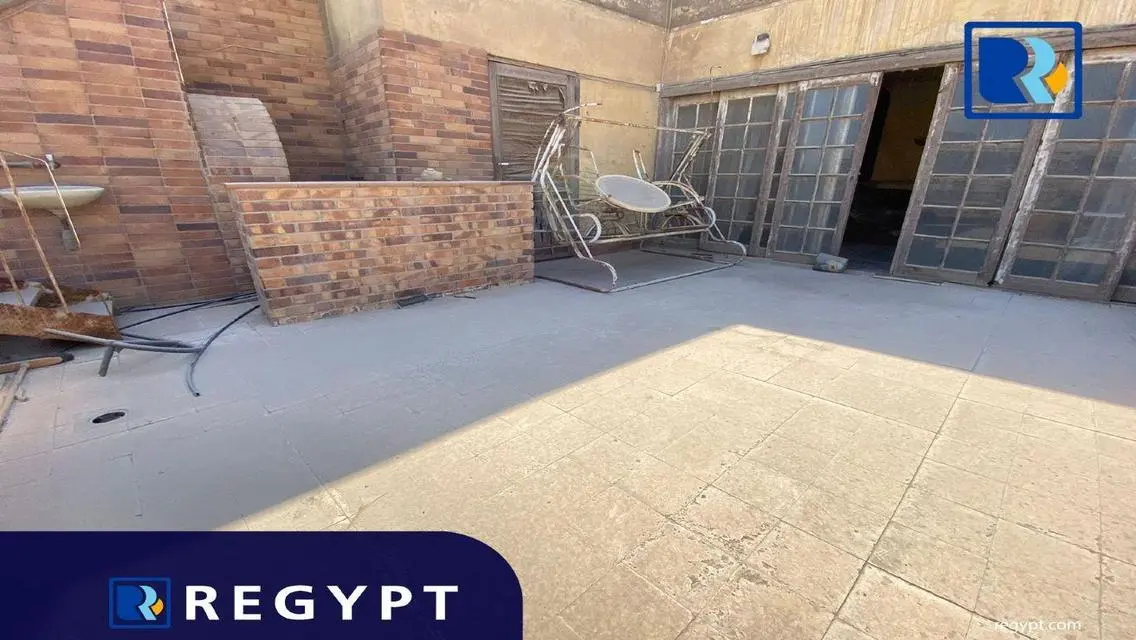 شقة فاخرة للبيع بإطلالة مميزة