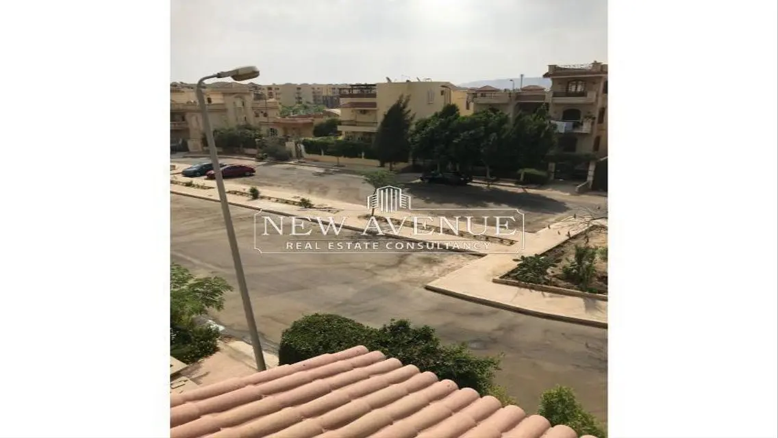 فيلا للبيع بمساحة 450 متر في موقع متميز