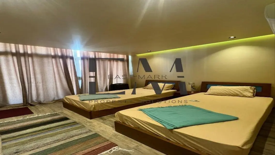 Stunning Apartment - 188 sqm
