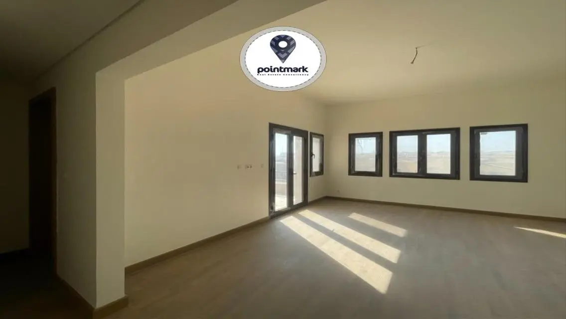 Luxury Villa for Sale with Garden and Pool
