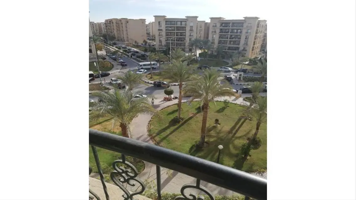 شقة فاخرة للبيع في منطقة مميزة