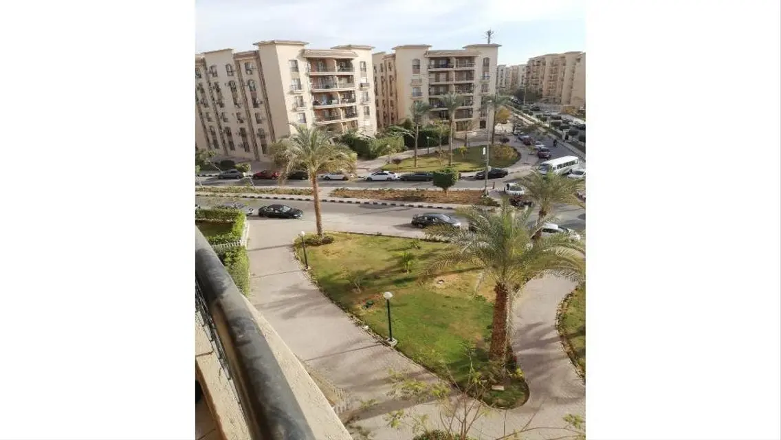 شقة فاخرة للبيع في منطقة مميزة