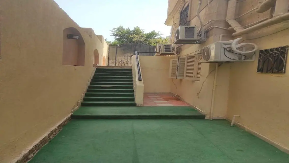 Stunning Apartment for Sale, 420 Square Meters