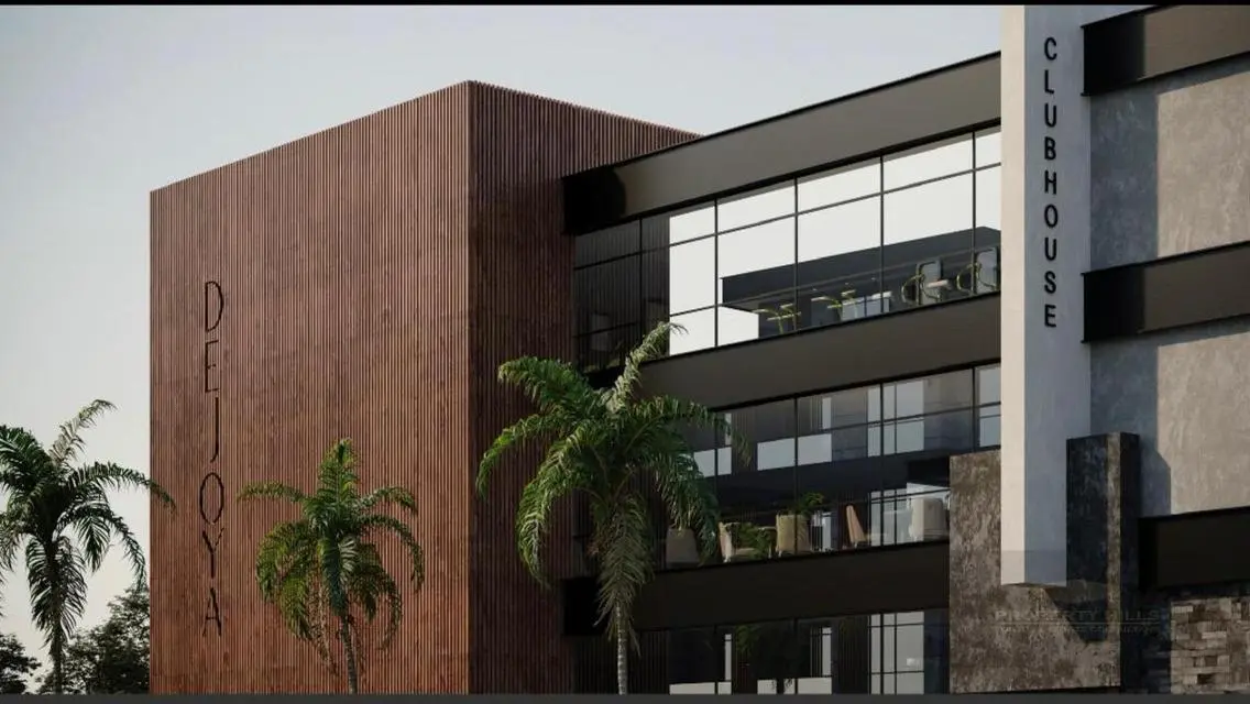 Luxury 3-Bedroom Apartment with Lake View
