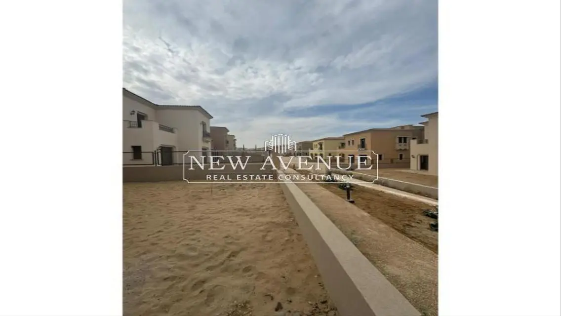 Luxury Apartment with Stunning Views and Private Garden