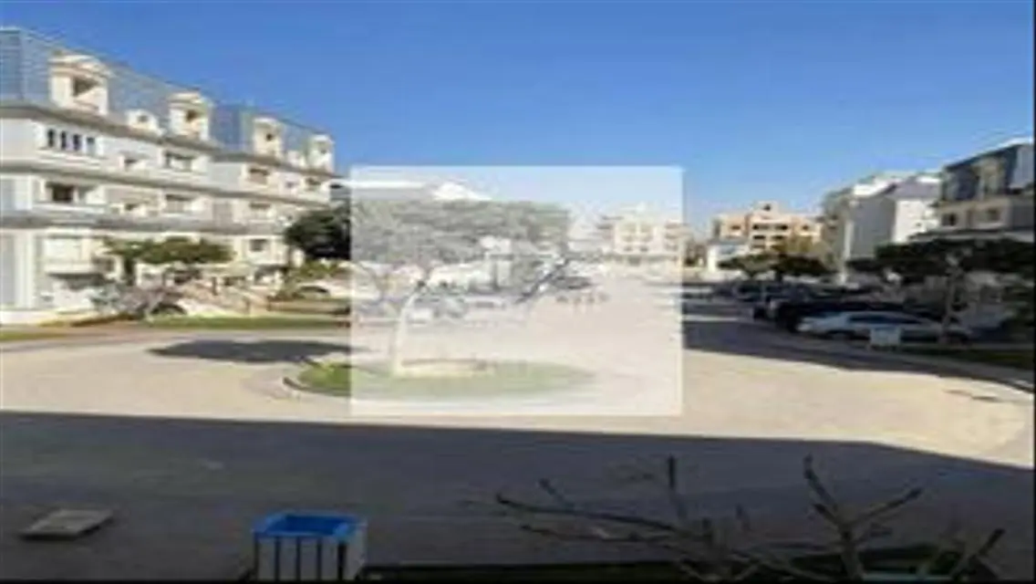 فيلا فاخرة مع حديقة ومسبح خاص