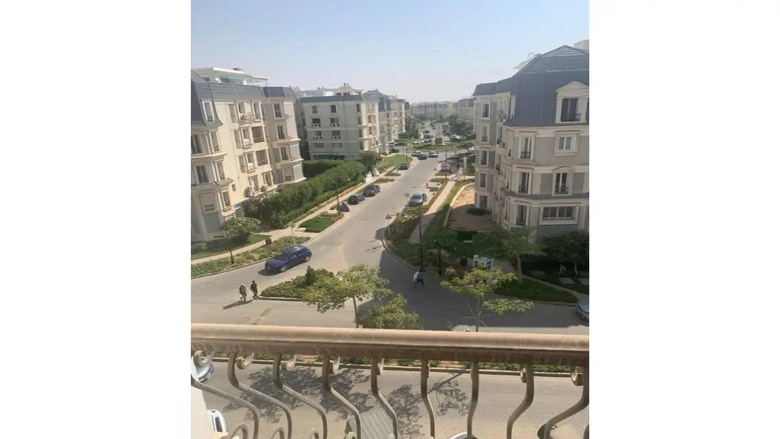 فيلا فاخرة جاهزة للانتقال في هايد بارك