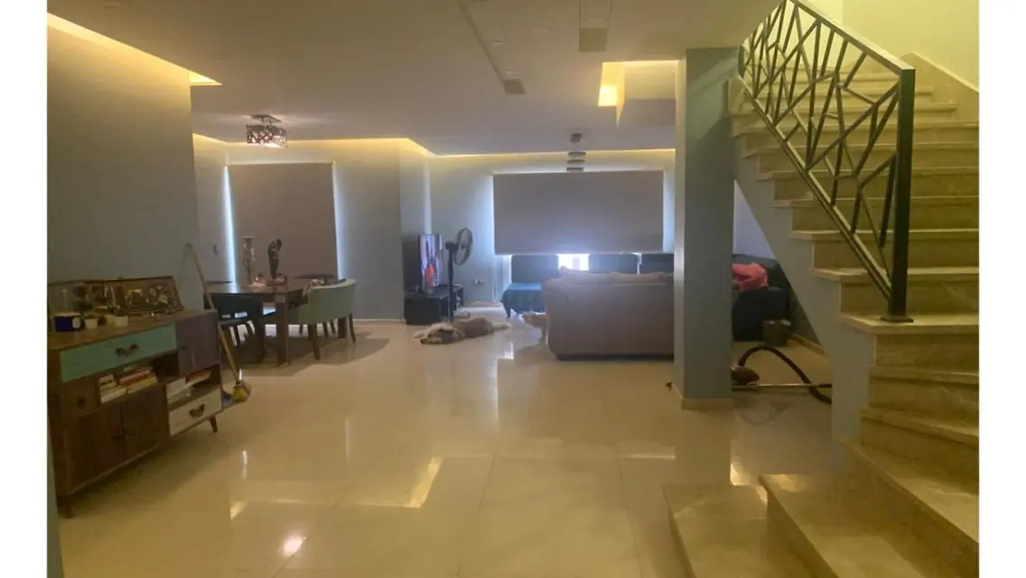 فيلا فاخرة جاهزة للانتقال في هايد بارك